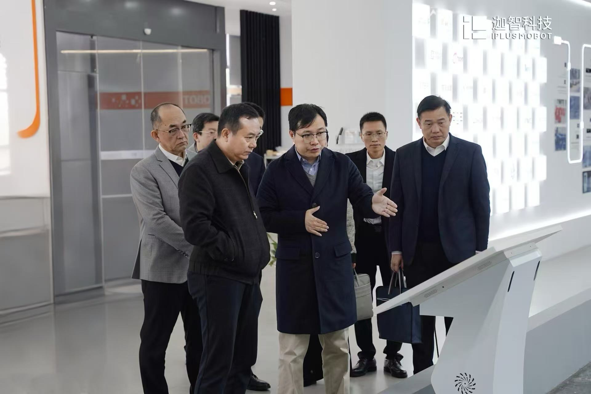 cdc6029f19f04b5dfe8be15c84046f01.jpg cdc6029f19f04b5dfe8be15c84046f01.jpg